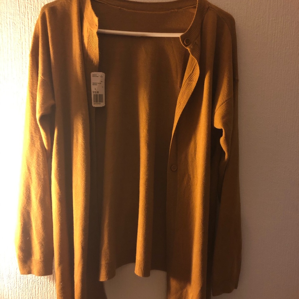 Forever21 buttoned up cardigan